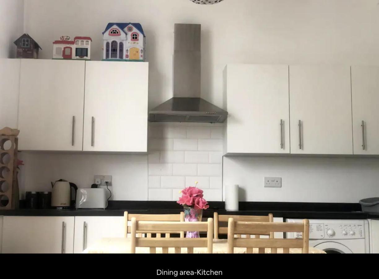 Lovely Flat In Central ลอนดอน ภายนอก รูปภาพ